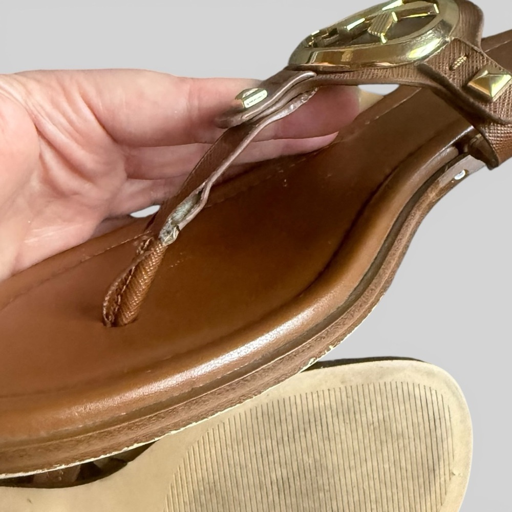 Michael Michael Kors Aubrey Logo T-strap Sandal Brown Size 7.5 - Picture 7 of 14